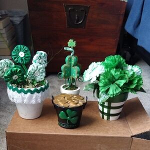 St. Patrick's Day Green and White Party Decor Set